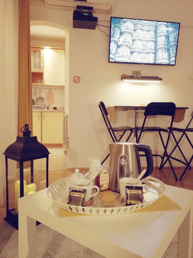 Studio Apartman Comodo Zagreb Exterior photo