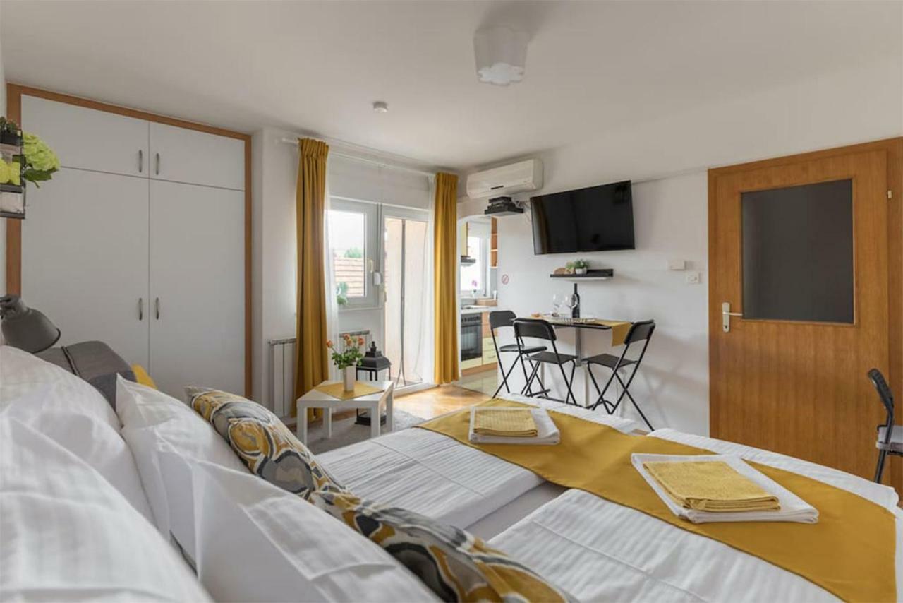 Studio Apartman Comodo Zagreb Exterior photo