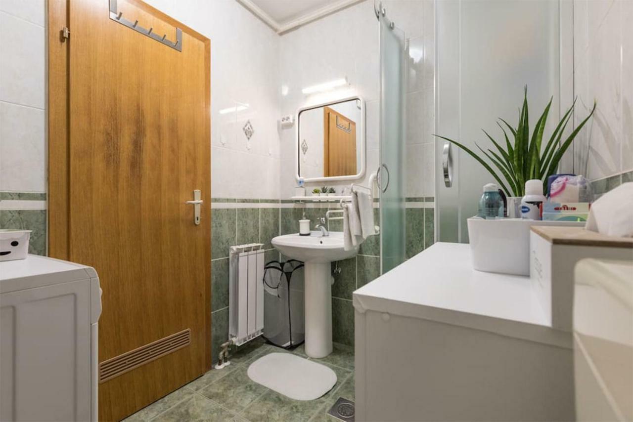 Studio Apartman Comodo Zagreb Exterior photo